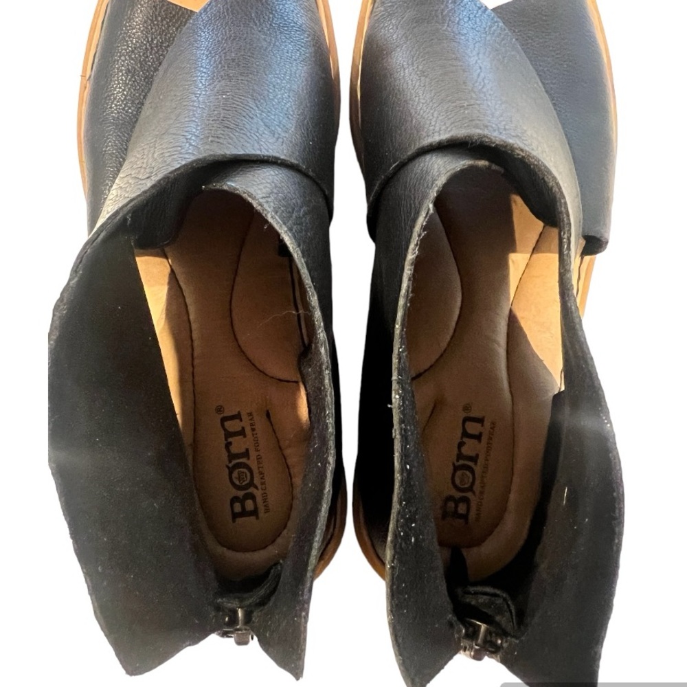 Born Black Leather Open-Toe Sandals with Tan Footbed - Picture 2 of 3